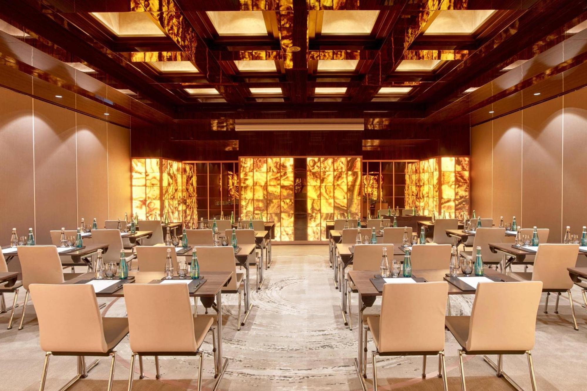 The St. Regis Istanbul Hotel Exterior photo